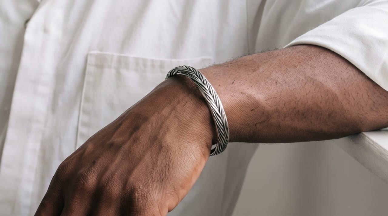 Luxor Weave Cuff Antique worn in the scene