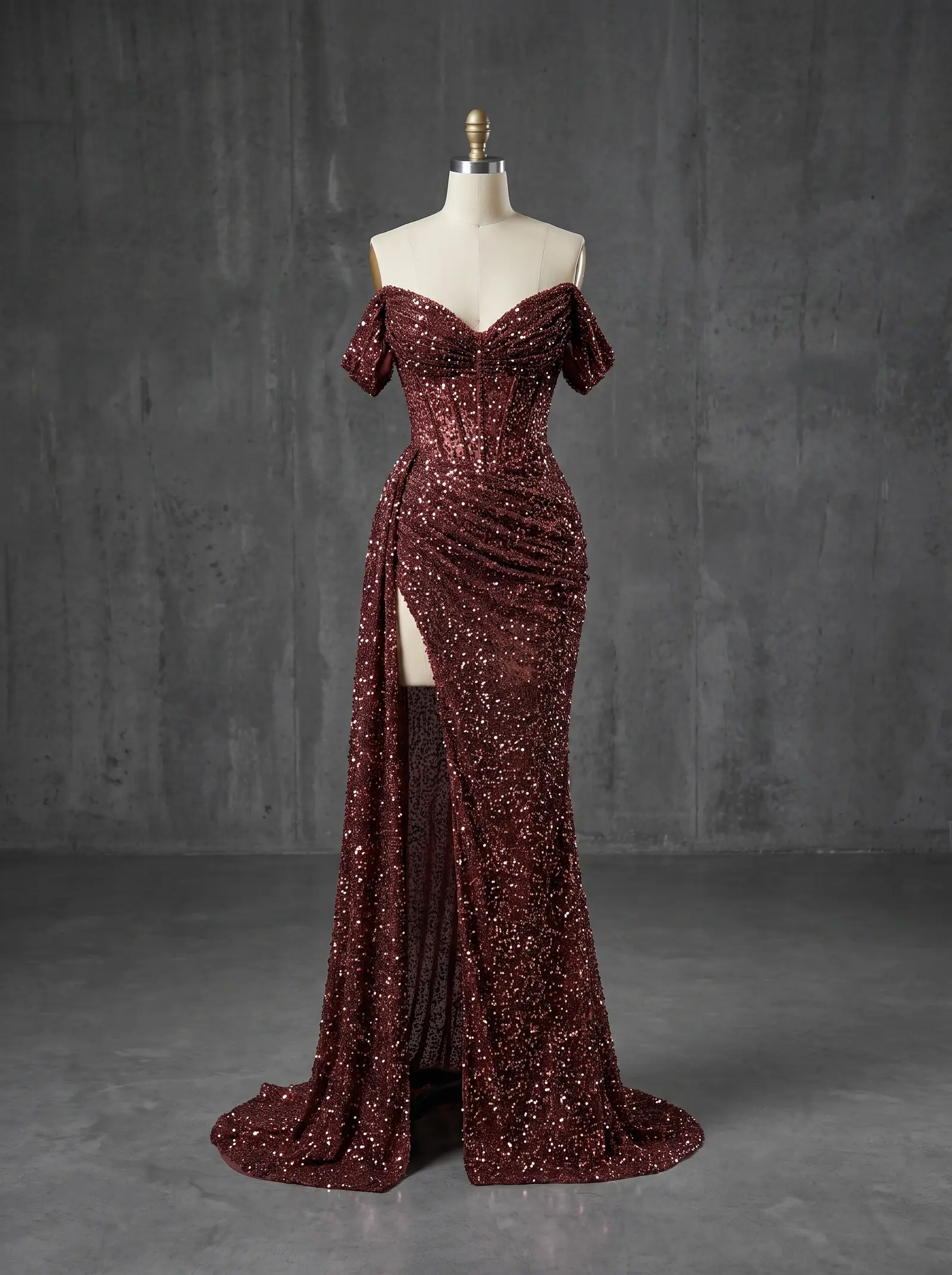 Rosewood Serenade gown, mannequin