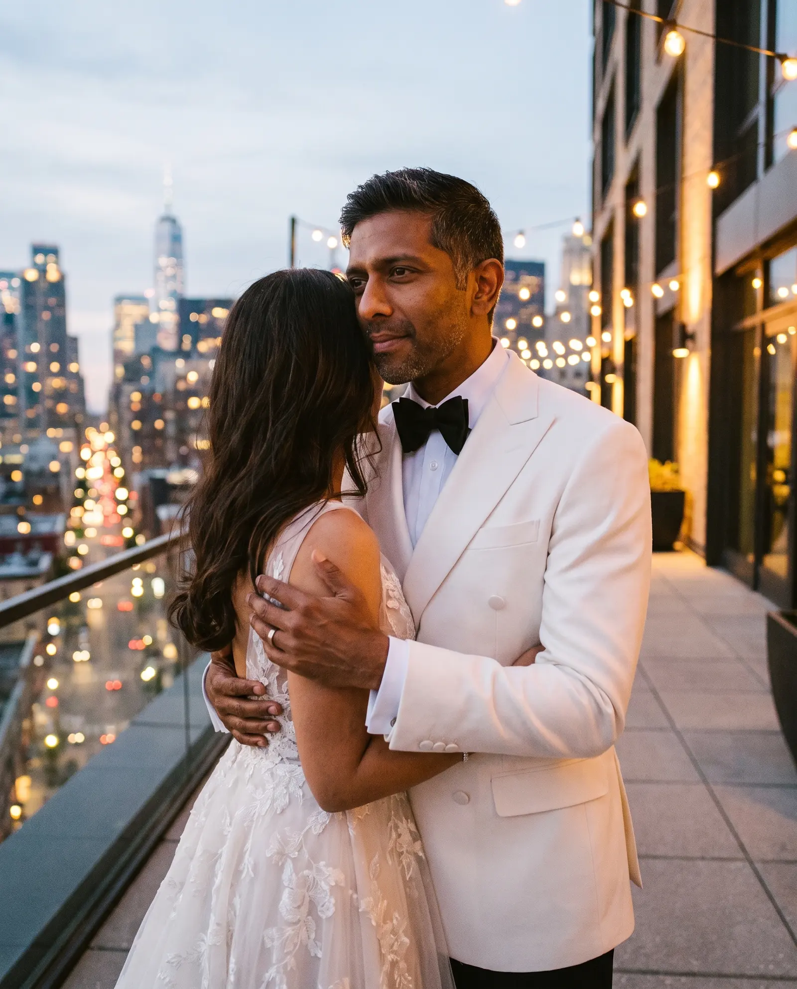White Liguria tuxedo